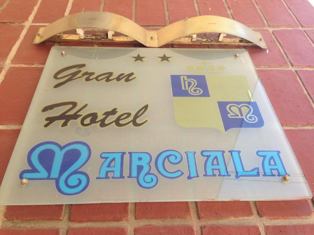 ויז'ה קרלוס פאס Hotel Marciala מראה חיצוני תמונה